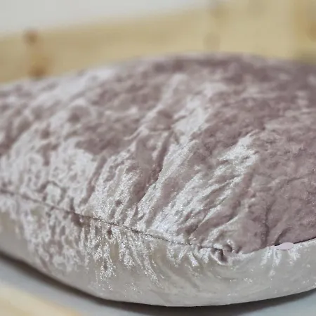 Queen Centar Хостел *